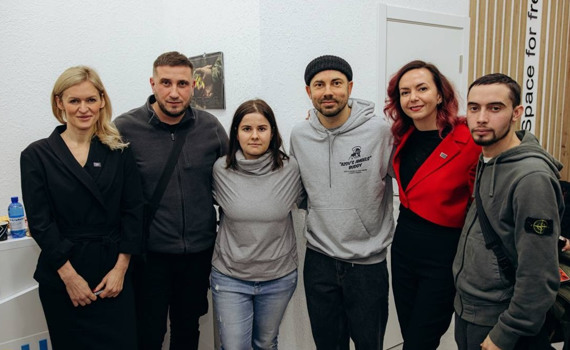 Свої для своїх. У Києві працює єдиний в Україні хаб для підтримки тих, хто повернувся з полону