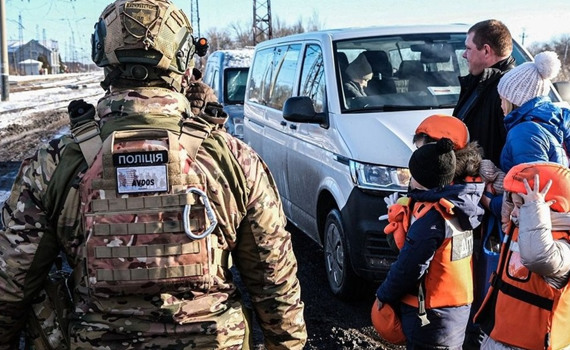 У селищі Шевченко від обстрілу загинув підліток. Хлопця з родиною евакуювали, але вони повернулись