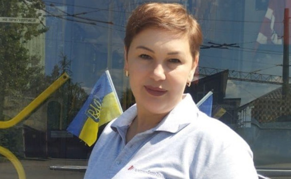 Повернулась з Іспанії і водить тролейбус у Франківську. Історія Олени Любери із Сіверськодонецька