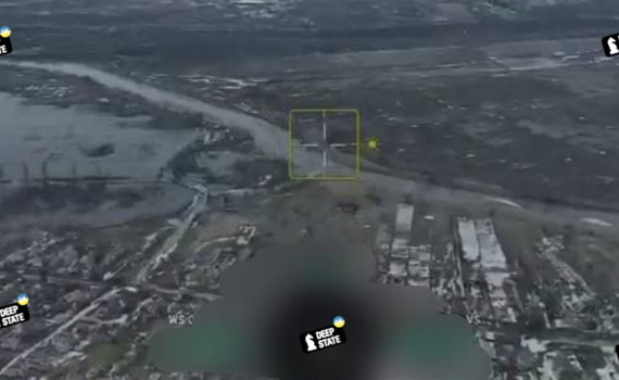 Росіяни підірвали дамбу біля Осикового на Донеччині. Дорога затоплена, але евакуація триває