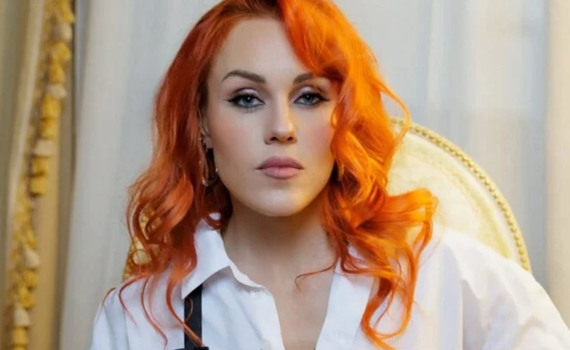 Олена Тополя заявила, думає про зміну прізвища і розкрила нові подробиці справи про інтимні відео