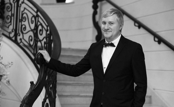 Несподівана смерть — пішов із життя ведучий і учасник «Ліги сміху» Олександр Замша