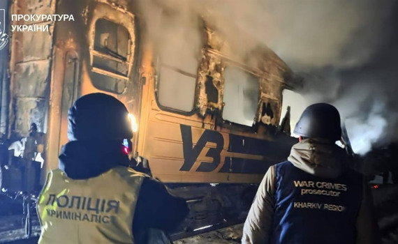 Російський удар по потягу на Харківщин. Серед поранених двоє поліцейських з Донеччини — що відомо