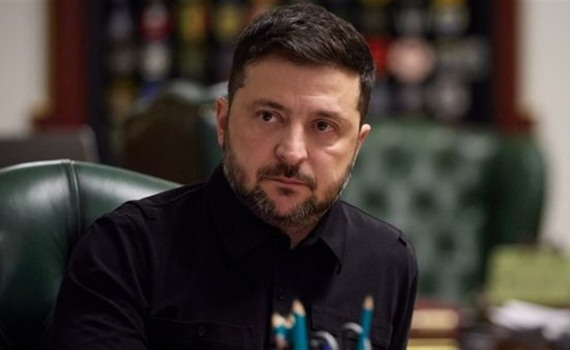 "Я не розглядаю це просто як землю. Я бачу в цьому зраду". Зеленський про вихід з Донбасу