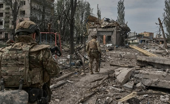 Сили оборони не залишають Покровськ. У Мирнограді ситуація складніша — що відбувається на фронті