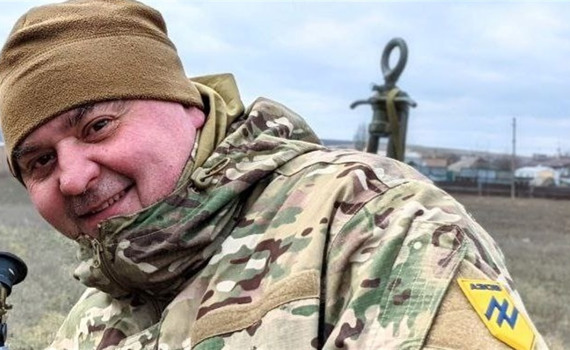 У нього сині ноги і він кульгає. “Азовець” “Акація” вже другий день народження у російському полоні