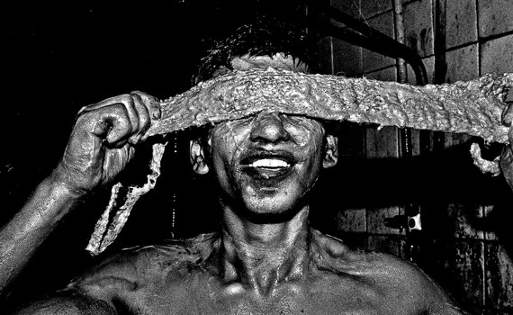 «Покинуті люди». Вивчаємо історію шахтарського Донбасу 1990-х за фотографіями Валерія Мілосердова