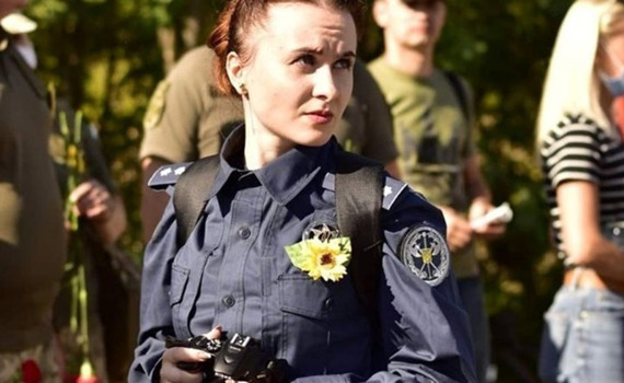 Світлана Петряєва служить у судовій охороні на Донеччині. Вона єдина жінка-командирка взводу