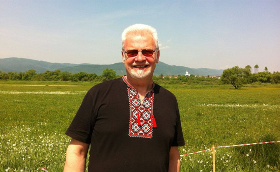 "Мне пришлось вырывать себя с корнями, с болью и кровью": принципы профессора Игоря Тодорова