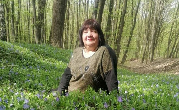 Галина Копиця до останнього допомагала війську. Під вибухи тікала з Серебрянки, де втратила все