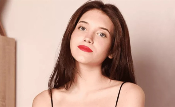 Зірка «Х-Фактор 10» Анастасія Марків оголосила про вагітність