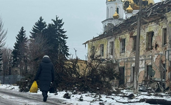 Ще пів року тому тут було життя. Білозерське у лютому 2026 у 10 світлинах журналіста Олега Корнієнка
