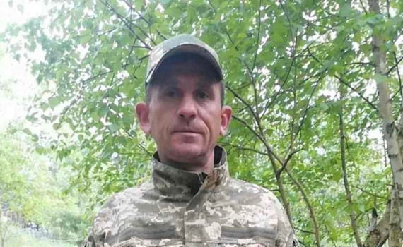Пішов у лави ЗСУ добровольцем: у Бабинцях попрощаються з військовим Олександр Кривенчук