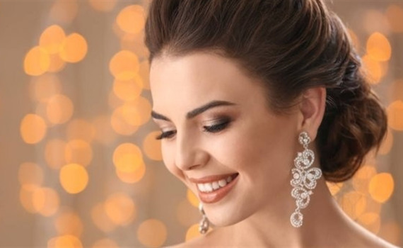 4 повода подарить женщине серьги