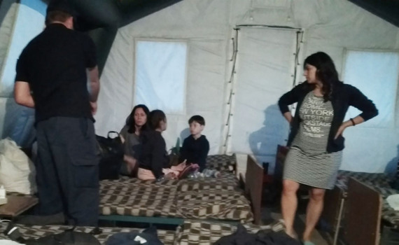 Уже 10 раз ночевал возле КПВВ. Истории двух дончан о  том, как это – оставаться на ночь в серой зоне