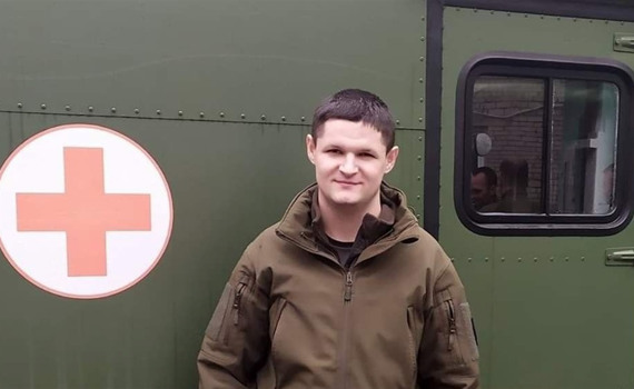 Владислав Дідух рятував життя військових та цивільних на сході. Допоможіть звільнити колегу з полону