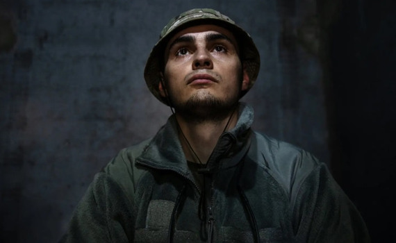 Cталеві нерви, жодних емоцій. Олександр Іванцов пройшов 200 кілометрів, щоб врятуватися з Азовсталі