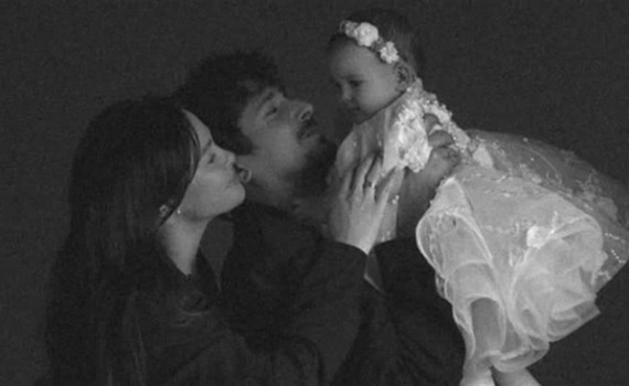 POSITIFF показав щемливі фото з першого дня народження доньки