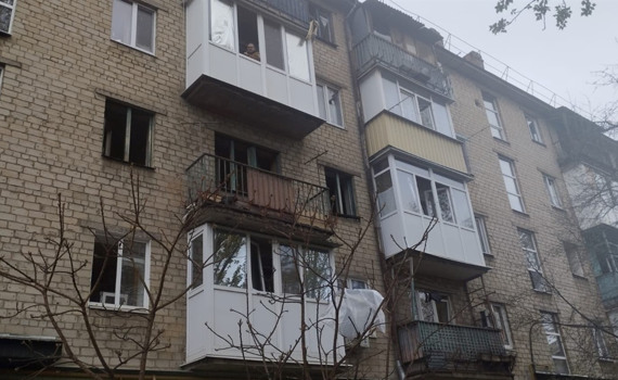 Половина багатоповерхівок пошкоджена, 1000 евакуйованих за тиждень. Що відбувається зі Слов'янськом