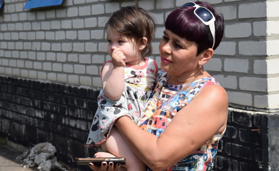 Як патронатні родини можуть рятувати дітей? Пояснює соцпрацівниця з Луганщини Олена Маляренко