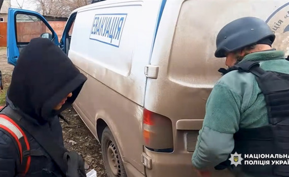 З Олексієво-Дружківки евакуювали кілька родин. Серед них люди, які пішки вийшли з Костянтинівки