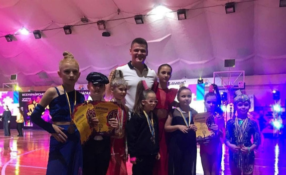 Танцівниці з Ірпеня здобули 34 нагороди на Всеукраїнському чемпіонаті з сучасних танці