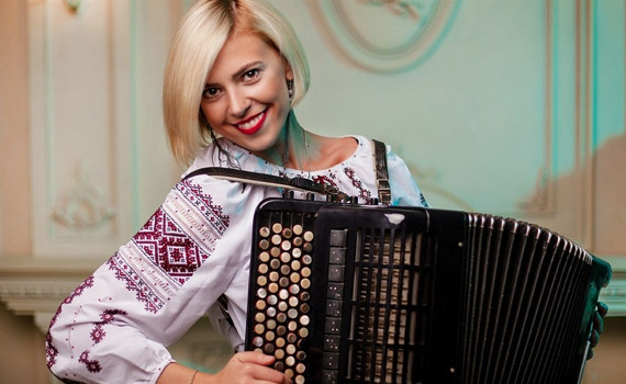 Полюбила баян у три роки. Історія викладачки музики з Нью-Йорка Катерини Пилипенко