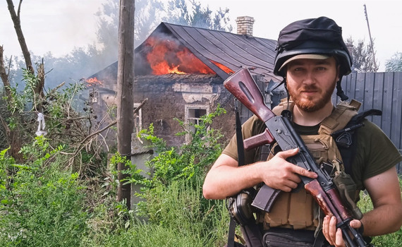 Ось що трапляється, коли приходить росія. Монолог військового про зруйноване село на сході