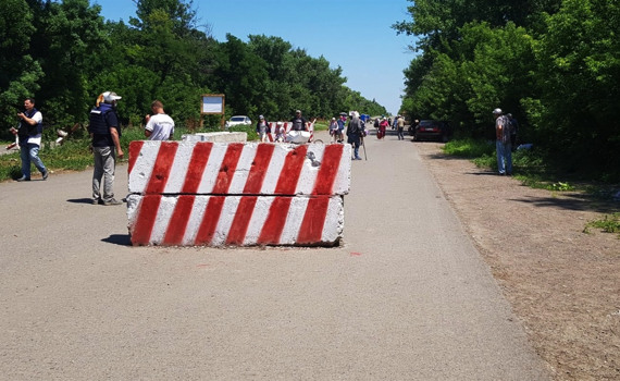Как строить диалог жителям Донбасса и что обсуждать уже сейчас? Объясняют в "Право на защиту"