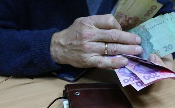 Правда, что пенсионерам старше 80 лет назначили надбавку? Как ее получить вашим родственникам