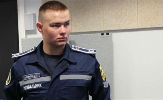 22-річний піротехник з Маріуполя підірвався на міні, втратив руки і око. Родина просить про допомогу