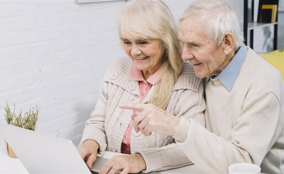 Не встигли пройти ідентифікацію до кінця року? У Пенсійному фонді пояснили, як повернути пенсію