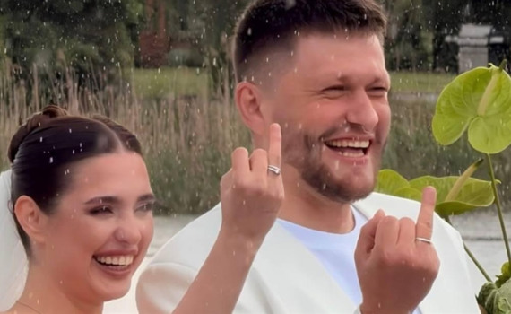Зірка «Левів на джипі» Валентин Міхієнко одружився: весільне фото