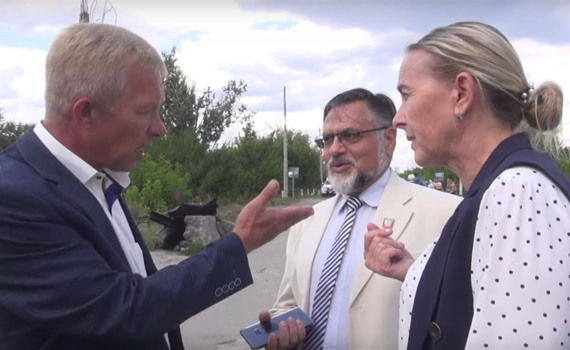 В Станице Луганской «министр ЛНР» перешел мост и заявил права на Счастье. Что  вообще происходит?