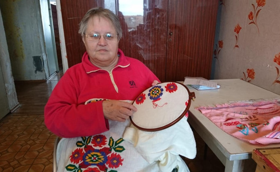 «У меня нет такой роскоши – жалеть себя»: кто создает в Константиновке образы для «Файна вишиванка»