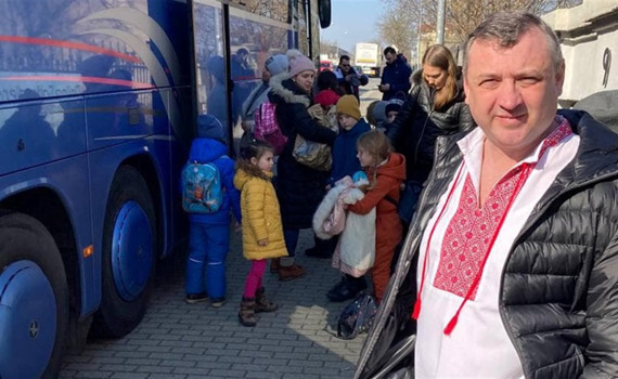 Вы в безопасности и о вас позаботятся. Как дончанин Сергей Косяк эвакуирует украинцев в Германию