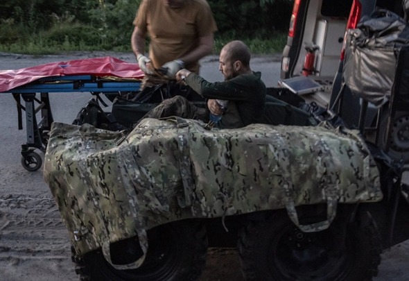 99 годин до лікаря. Як наземний дрон вивіз пораненого піхотинця з "нічийого поля" під Харковом