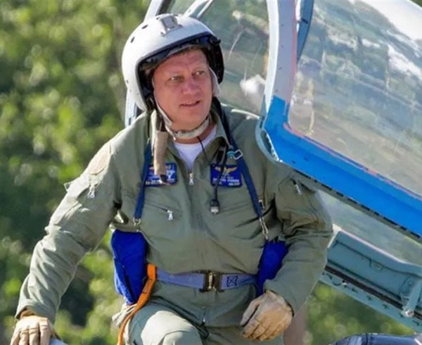 1400 годин у небі. Льотчик Дмитро Фішер – Герой України посмертно