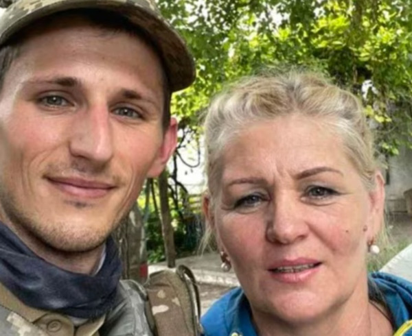 "Пам'ятник – це просто каменюка. Хотілося щось для душі". Мати звела церкву в честь загиблого сина