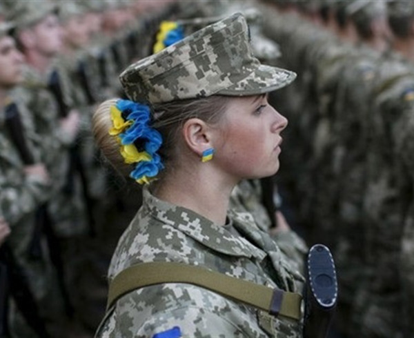 Надбавка офіцерам-викладачам і військова підготовка студентів-медиків: у чому суть цих нововведень