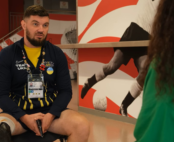Invistus. Воїн Ігор Дерман про ампутацію, реакцію суспільства та персональну нескореність