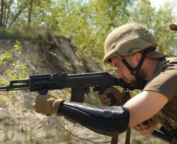 Цих захисників не зупинили навіть важкі поранення. Воїни, які повернулися на службу з протезами