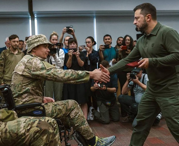 Kind Deeds протезують українських військових в США. Лікарі жертвують свій час та досвід