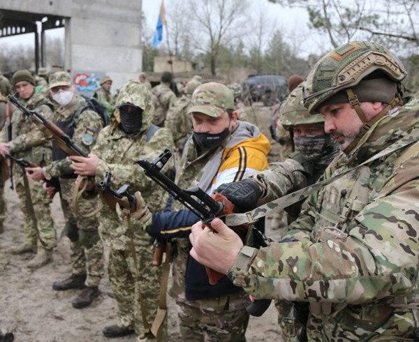 Ветерани та військові вимагають посилити відповідальність за антимобілізаційні кампанії в країні