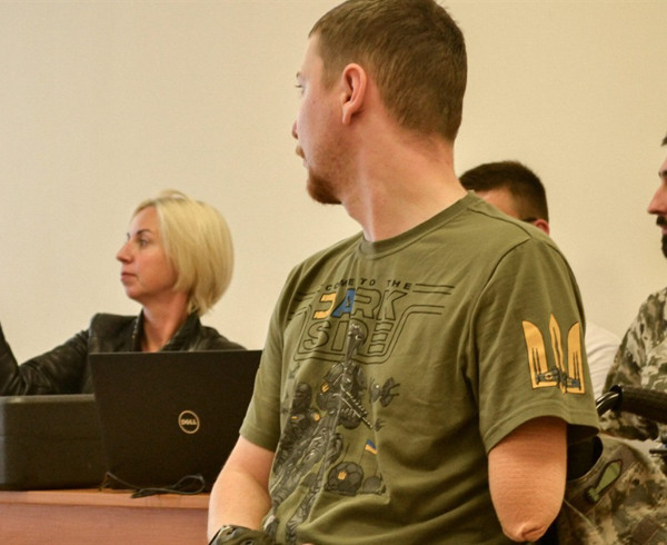 20 тисяч доларів на бізнес, курс роботи з дронами, безкоштовна школа: актуальні програми для воїнів