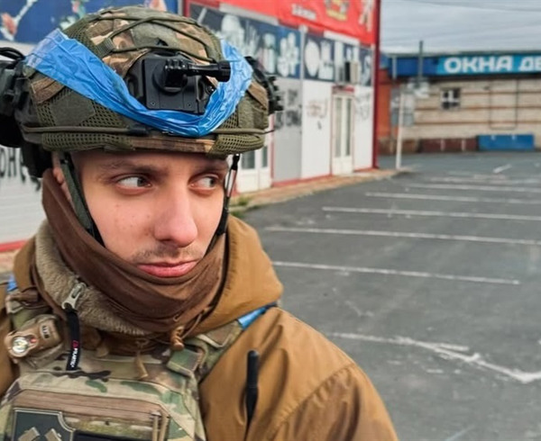 Вісім років був “очима” України в окупованому місті: історія партизана Артема Карякіна