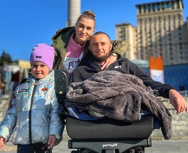120 операцій і повернення до життя поруч із дружиною: історія захисника Олександра Безверхнього