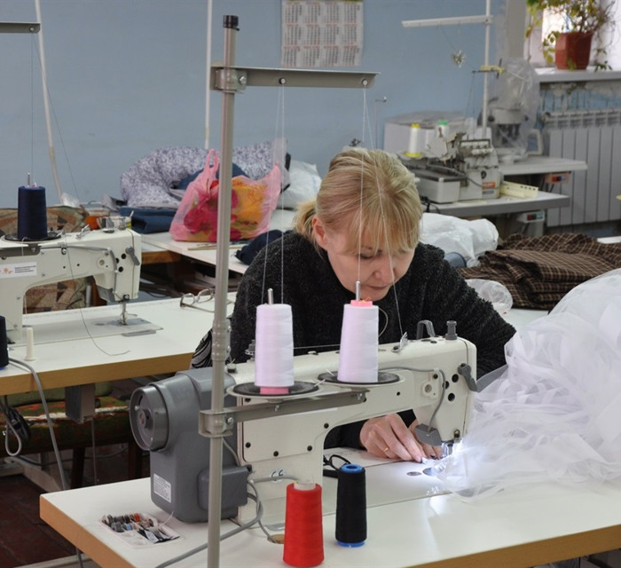 В Украинске все молятся на госшахту, а семья Ниманихиных создала украинский бренд женской одежды