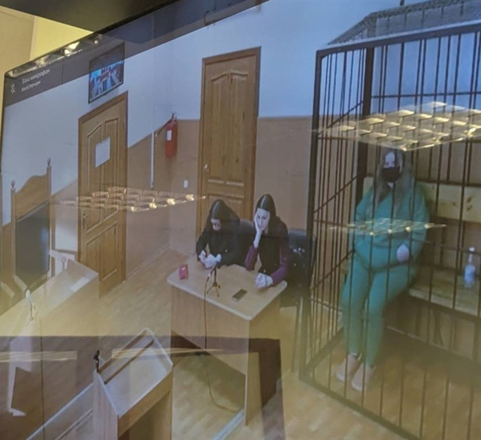 Росіяни засудили на 13 років Ангеліну Скибу з Маріуполя за перекази на ЗСУ. Деталі справи