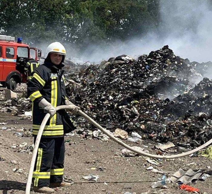 Поліціянти і шахтарі на пенсії як добровольці. Як працює Покровська муніципальна служба правопорядку
